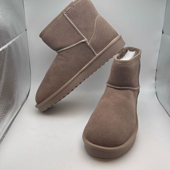 CUSHIONAIRE Women's Cozy Pull On Boot SIZE 9 TAUPE NEW WITH BOX - Picture 5 of 7